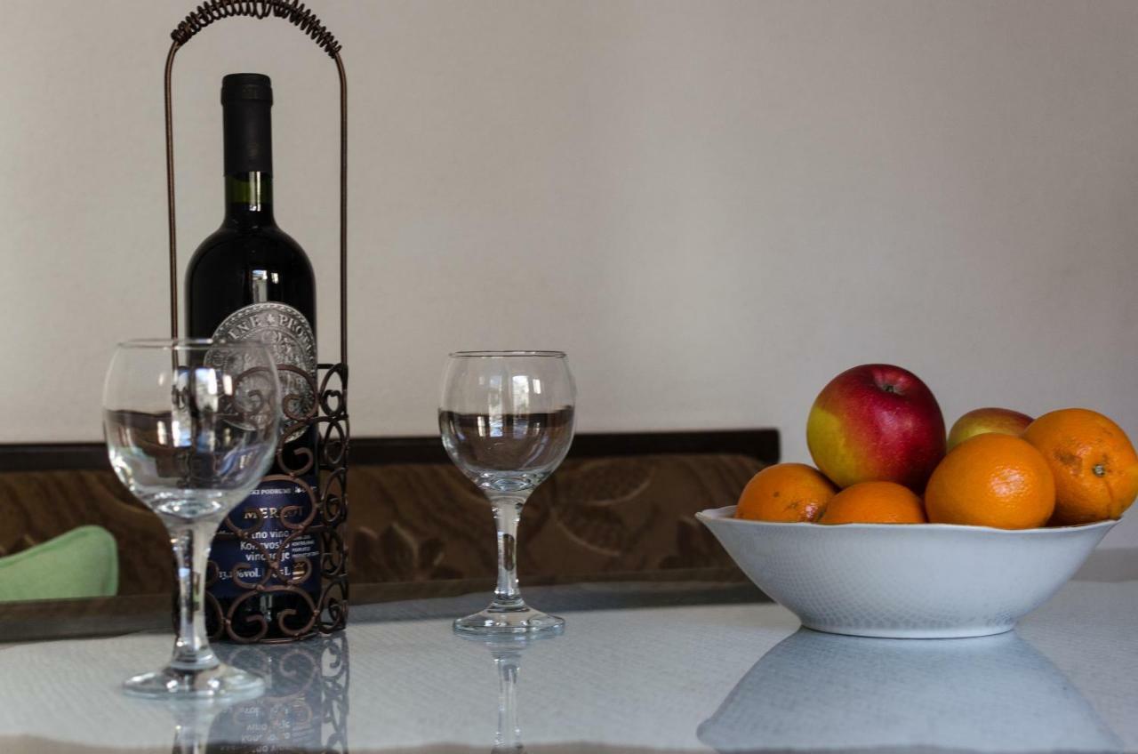 Apartmani Marko マカルスカ エクステリア 写真
