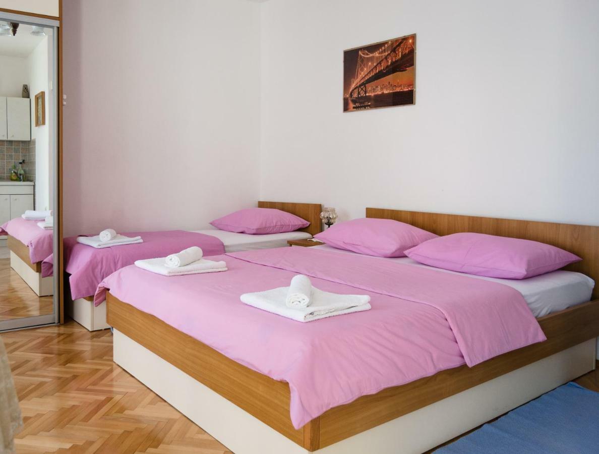 Apartmani Marko マカルスカ エクステリア 写真