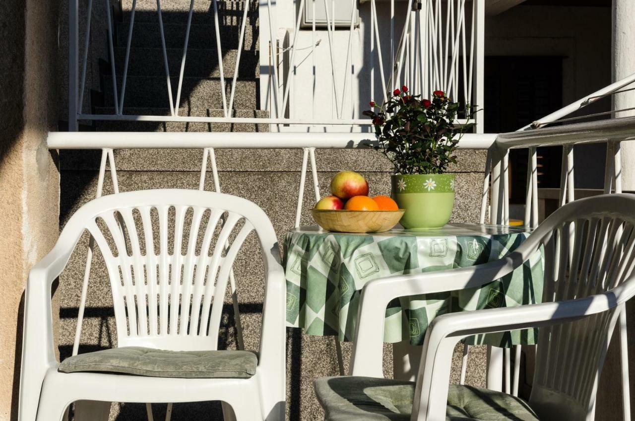 Apartmani Marko マカルスカ エクステリア 写真